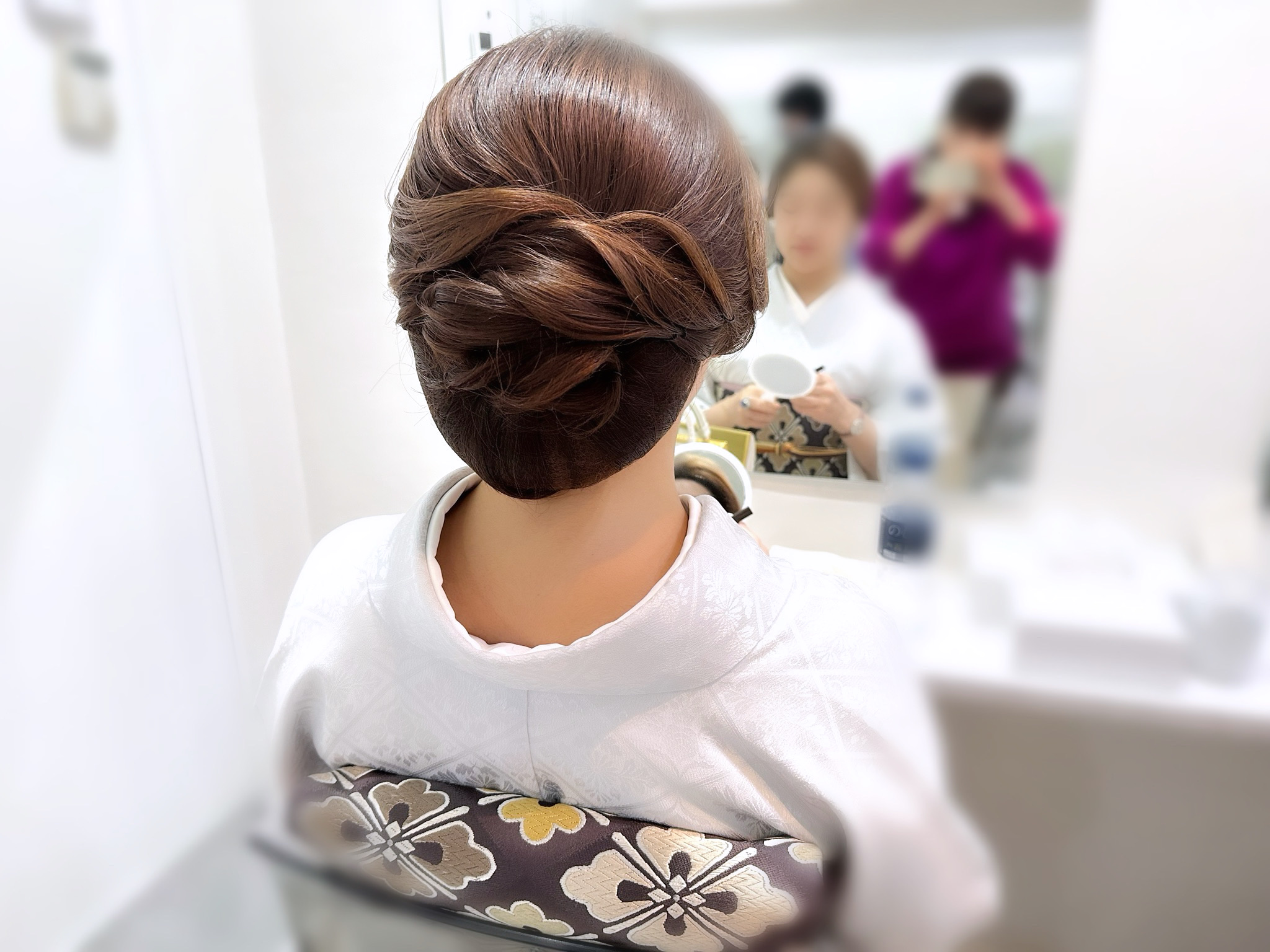 和髪シニヨン
