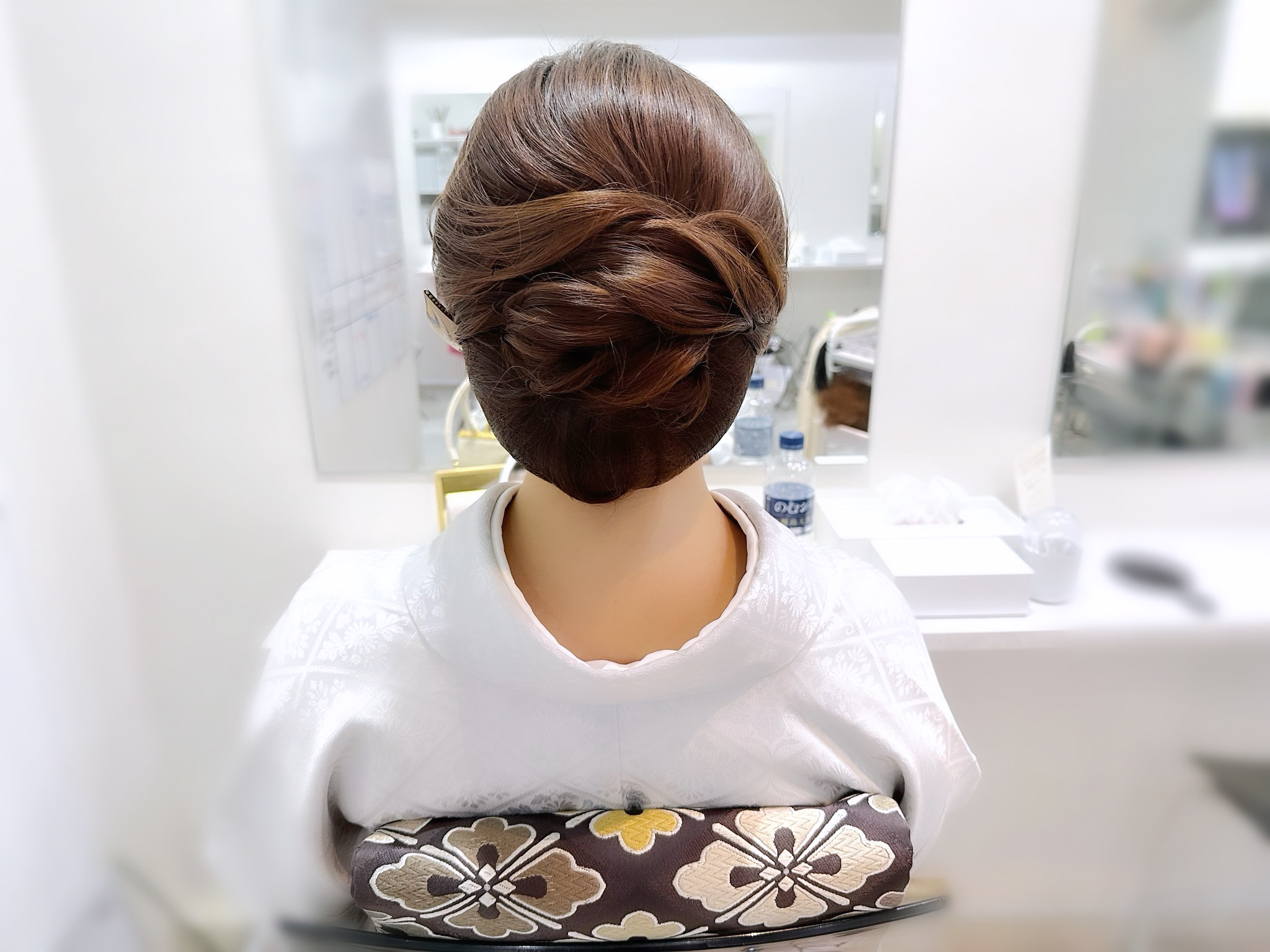 和髪シニヨン