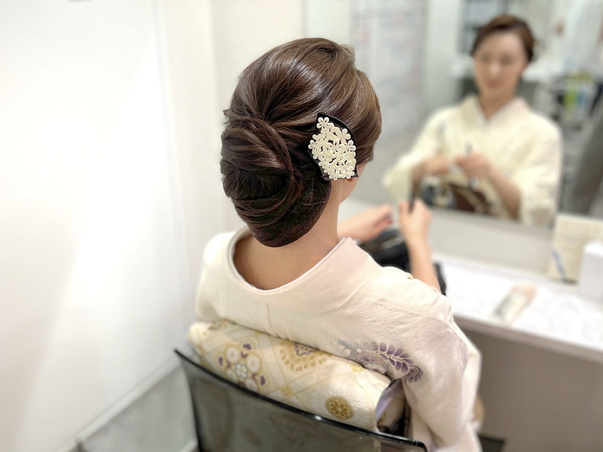 お着物シニヨンスタイル