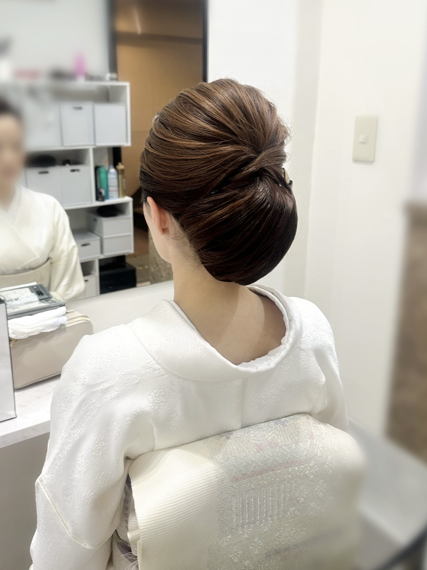 和装シニヨンスタイル