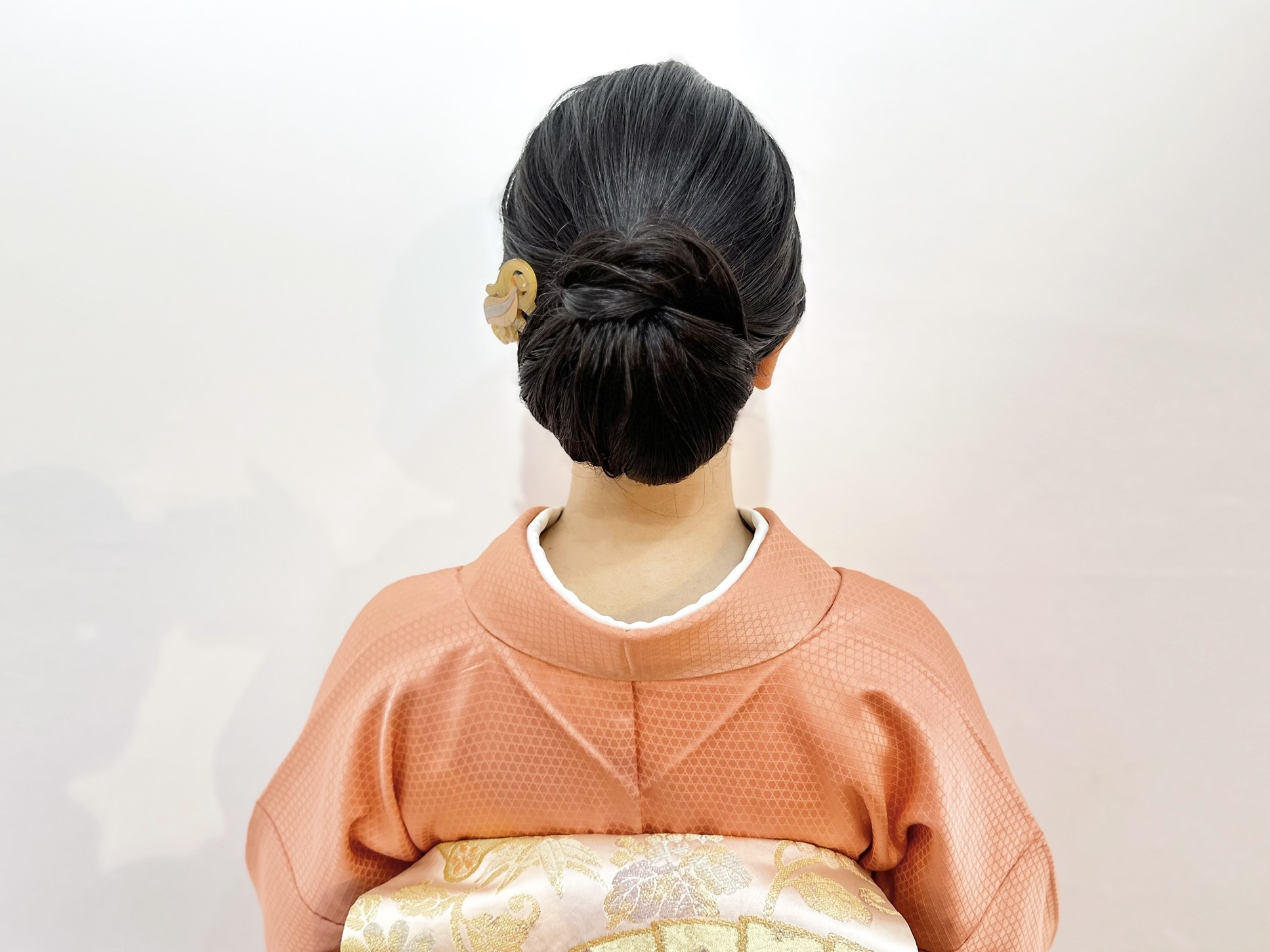 しっとり上品シニヨン