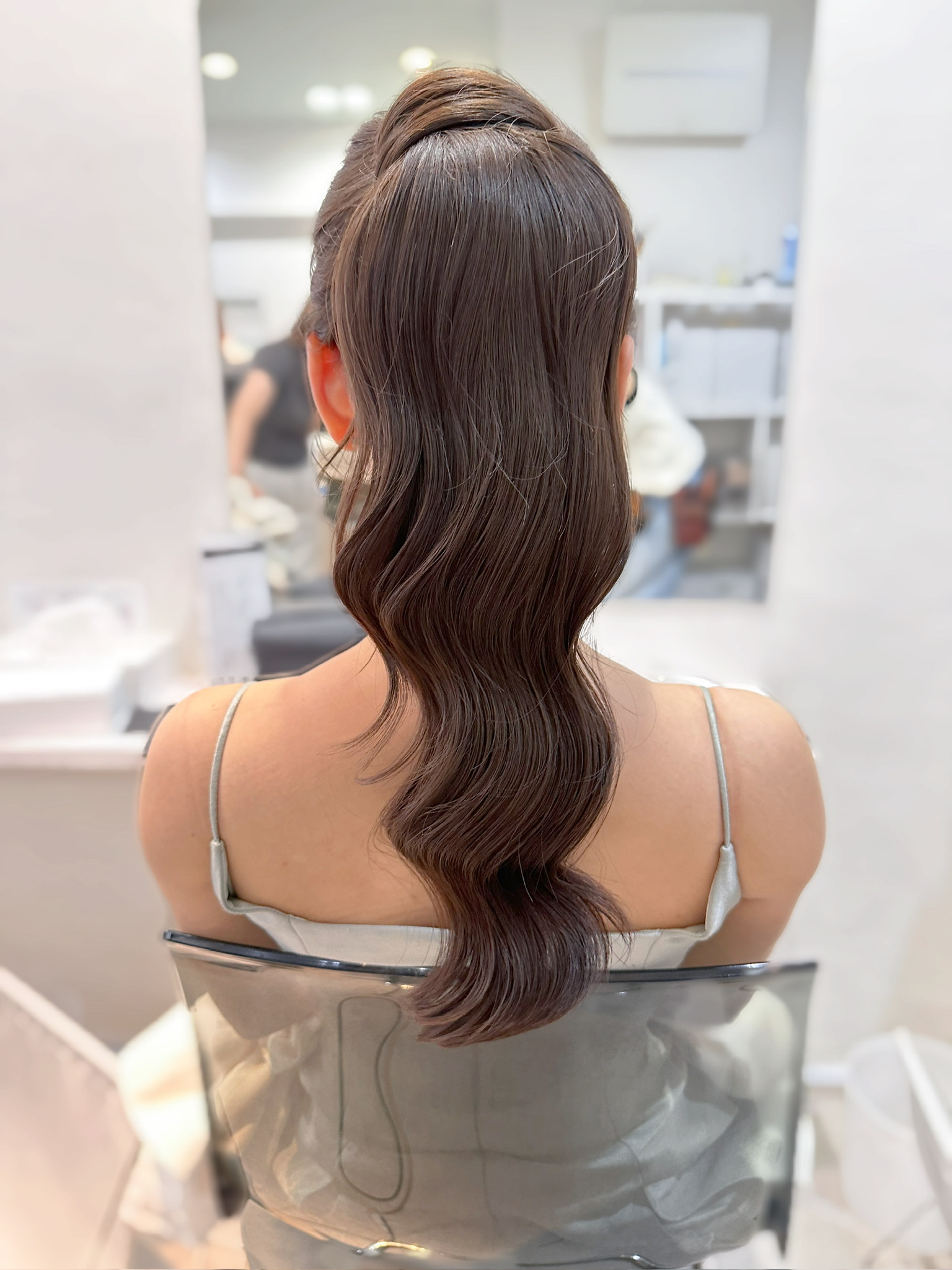 高めウェーブポニー